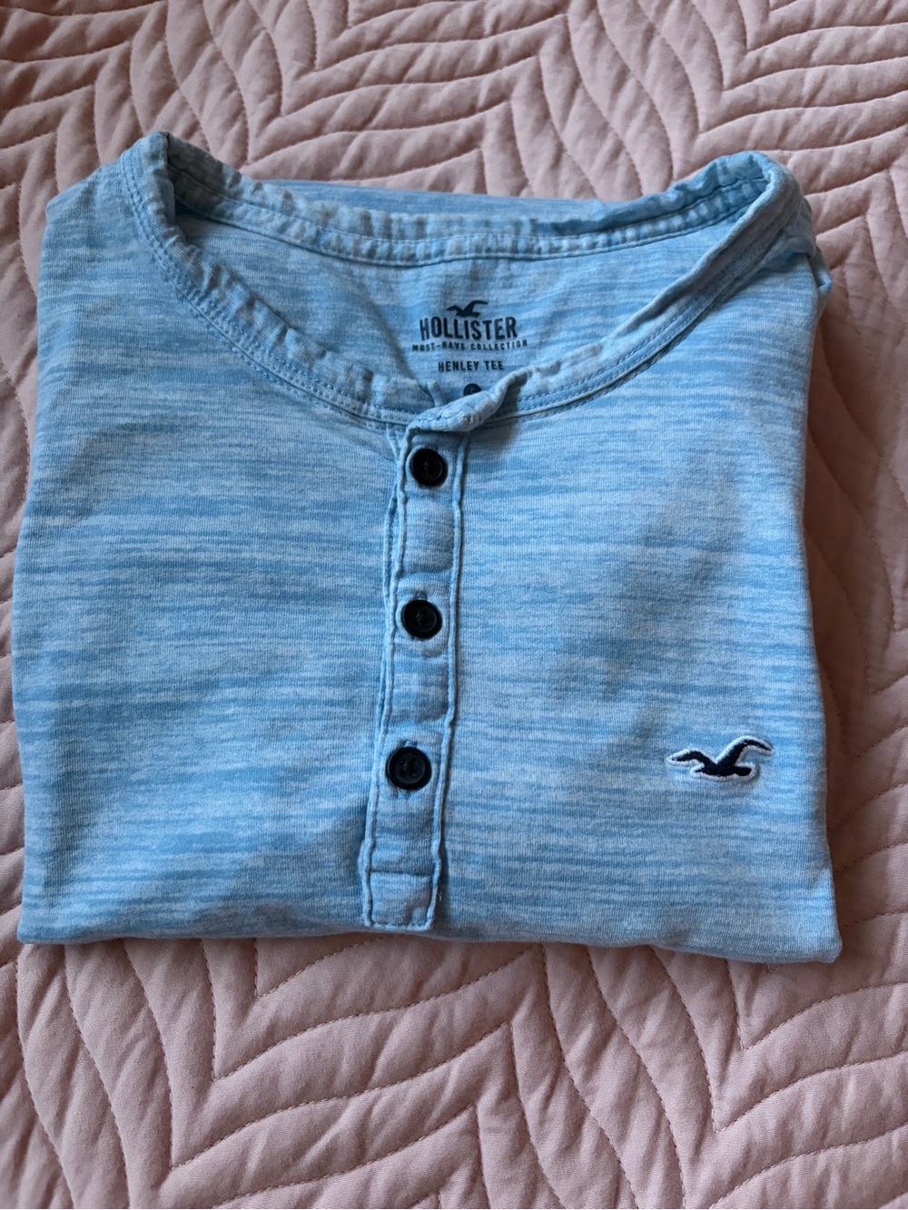 Hollister Men’s Must-Have Collection Henley Tee Light Blue Size S